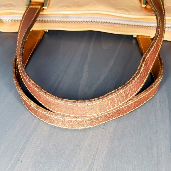 Louis Vuitton Houston Tote - Vintage Peachy Coral (Pink Interior) Vernis Leather - Picture 8 of 16